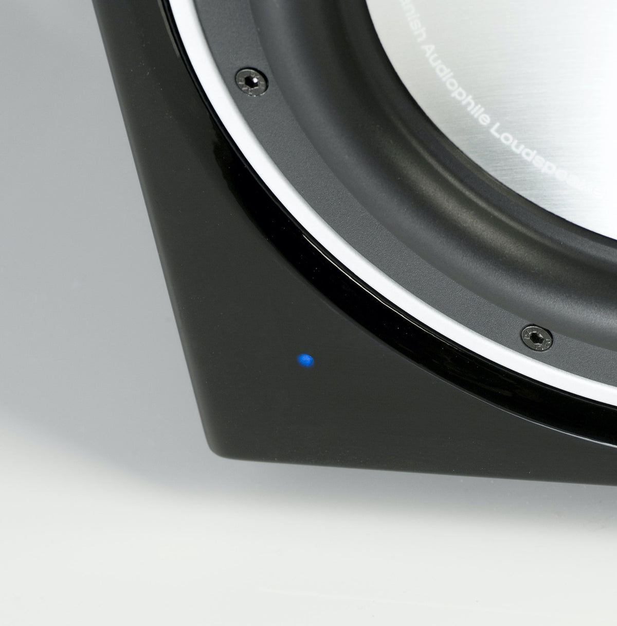 DALI Subwoofer E-9F