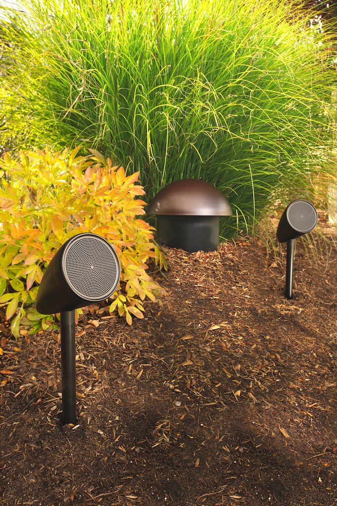 Martin Logan Outdoor Living Foundation Sub 8