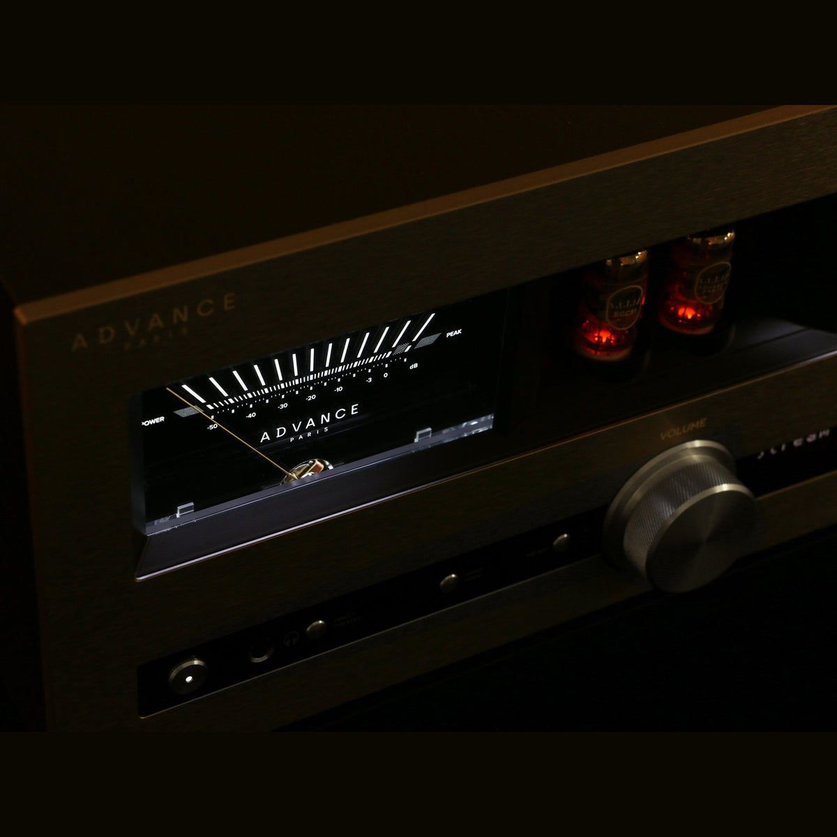 Advance Paris A-i130 — product view