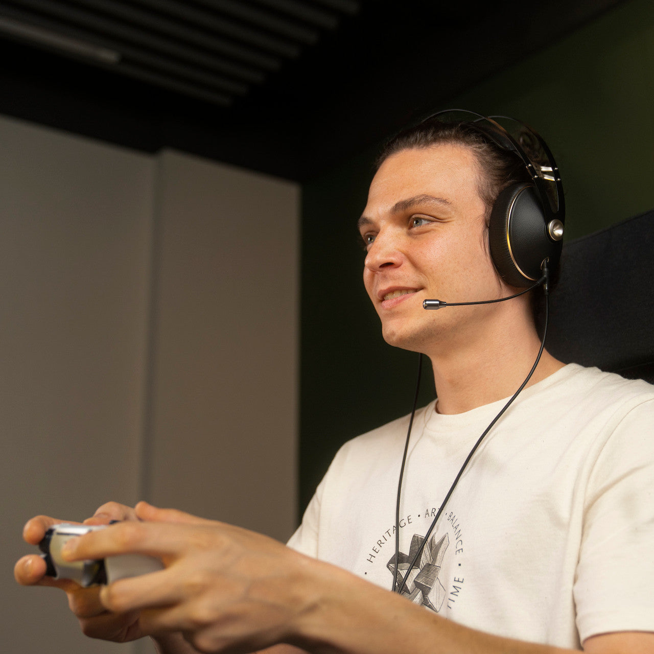 Meze 99 Neo with Boom Mic Headset Bundle