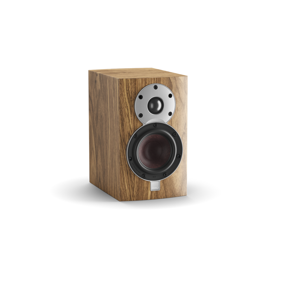 DALI MENUET SE — Natural Walnut (Veneer) — product view