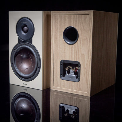 Dali Sonik 3 Bookshelf Speakers (Pair)