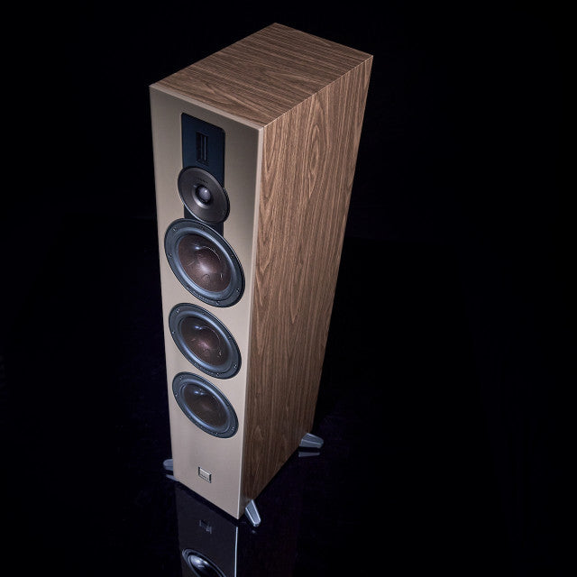 Dali Sonik 9 Floorstanding Speakers (Pair)