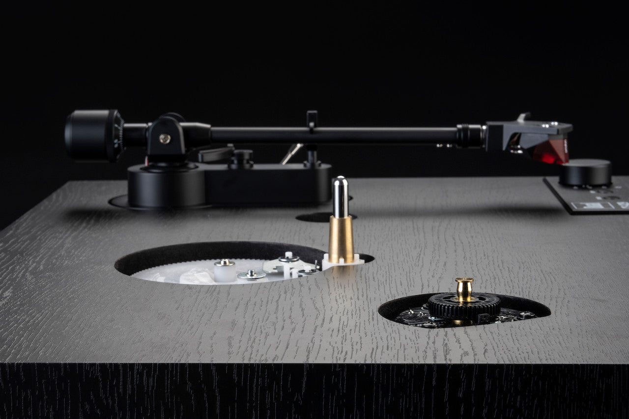 Dual CS 429 Fully Automatic Turntable with Ortofon 2M Red cartridge