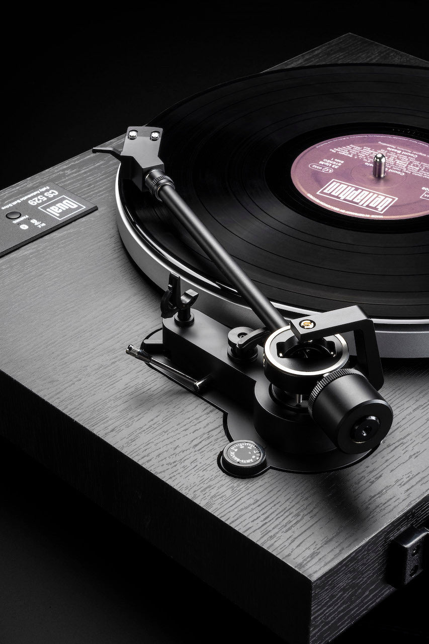 Dual CS 529 Fully Automatic Turntable with Bluetooth and Ortofon 2M Red Cartridge