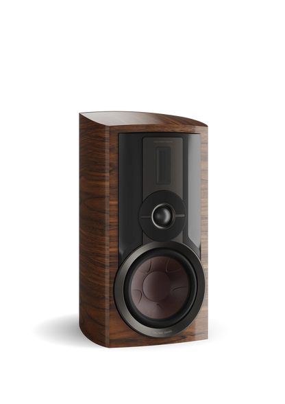 DALI EPIKORE 3 — Walnut High Gloss — angled view