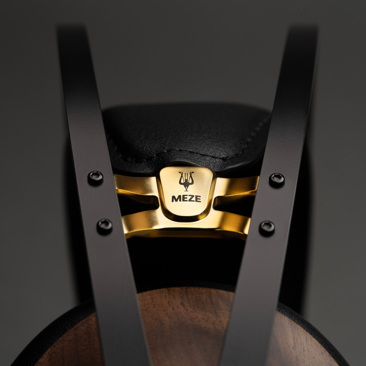Meze 99 Classics (2nd Gen) Closed-Back Headphones