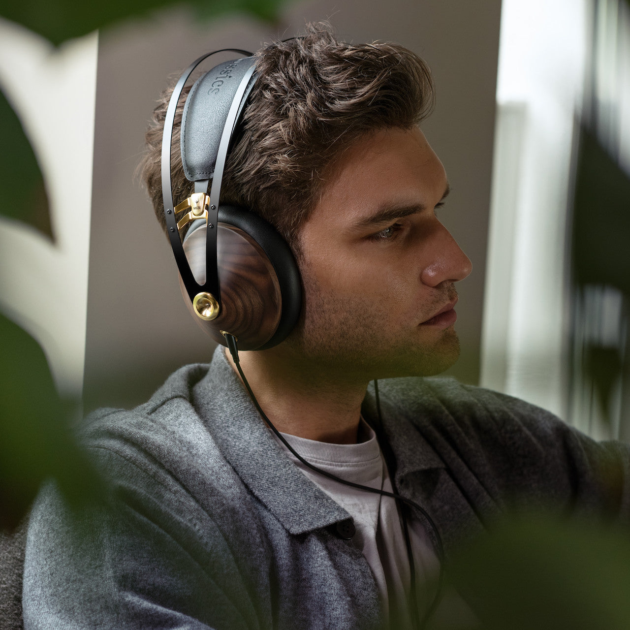 Meze 99 Classics (2nd Gen) Closed-Back Headphones