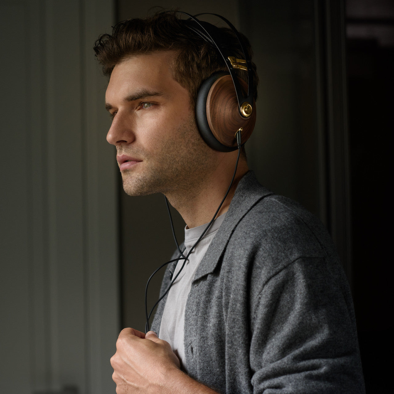 Meze 99 Classics (2nd Gen) Closed-Back Headphones