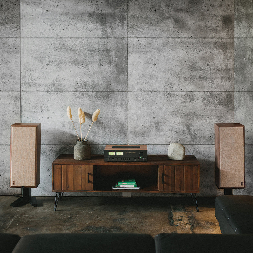 NAD C3050 Stereophonic Amplifier