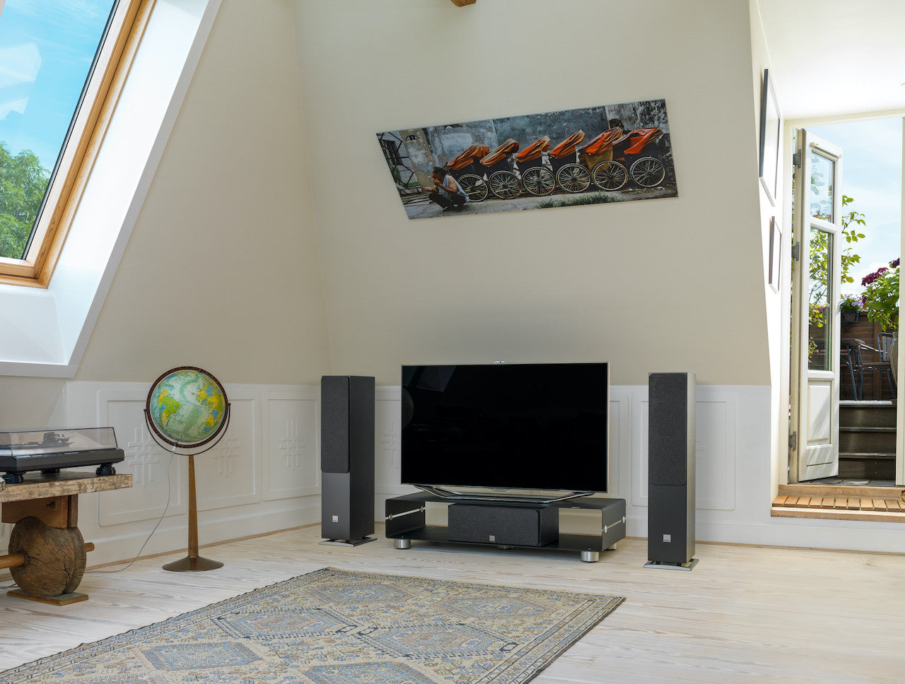 Dali Oberon 5 Compact Floorstanding Speakers (pair)